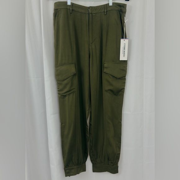 Etienne Marcel Women’s Cropped Ankle Snap Olive Green Cargo Pants Size 27. NWT - Picture 4 of 8